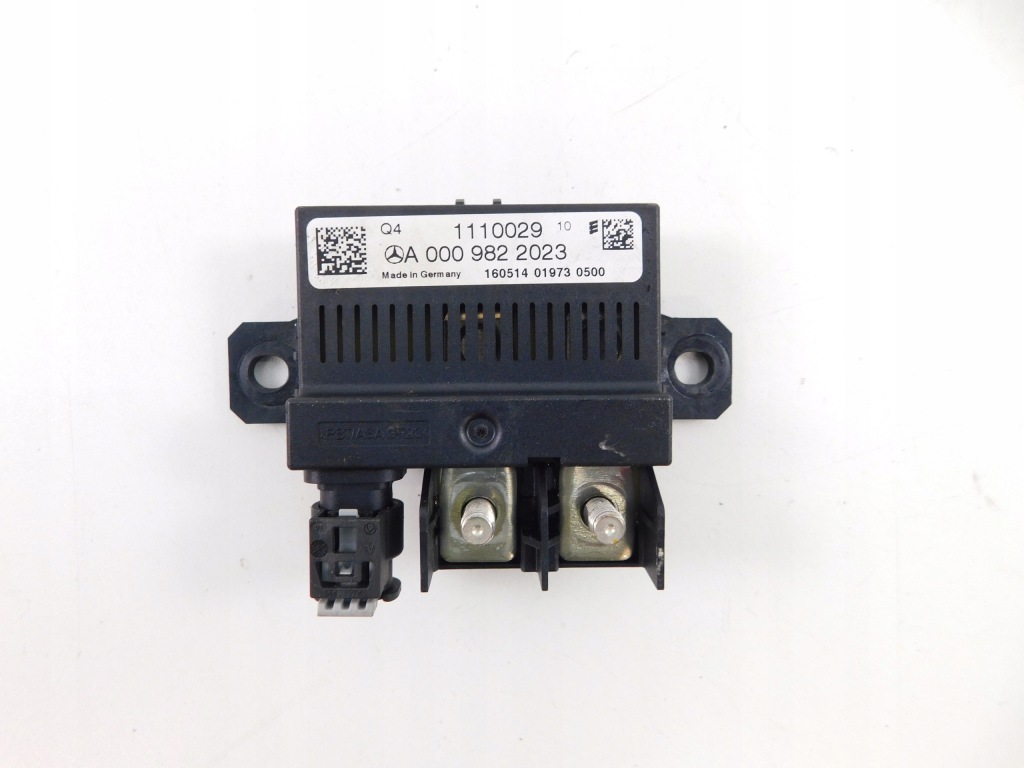 фото №1, Mercedes e-klasa w212 lift kombi модуль аккумулятор