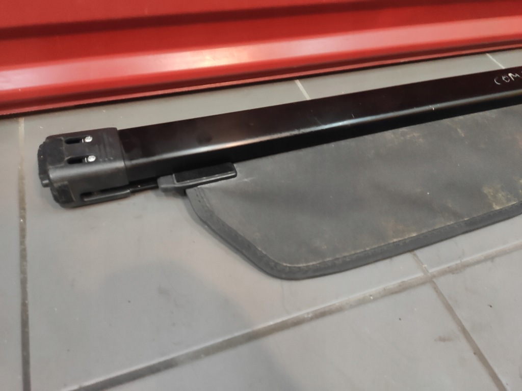 Jeep compass 1 рестайлинг  шторка шторка багажника накладка штора Цена