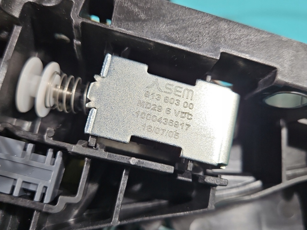 фото №16, Рычаг домкрат выборщик передач трос volvo v90 2.0 d5 автоматическая коробка передач