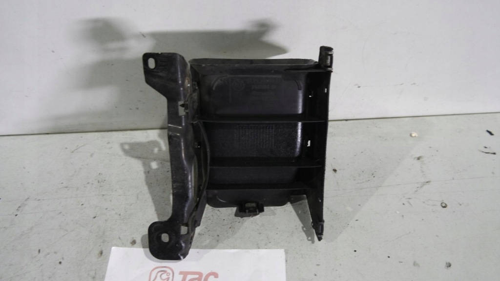 Кронштейн bmw 5 e60 535d 748506 в Украине