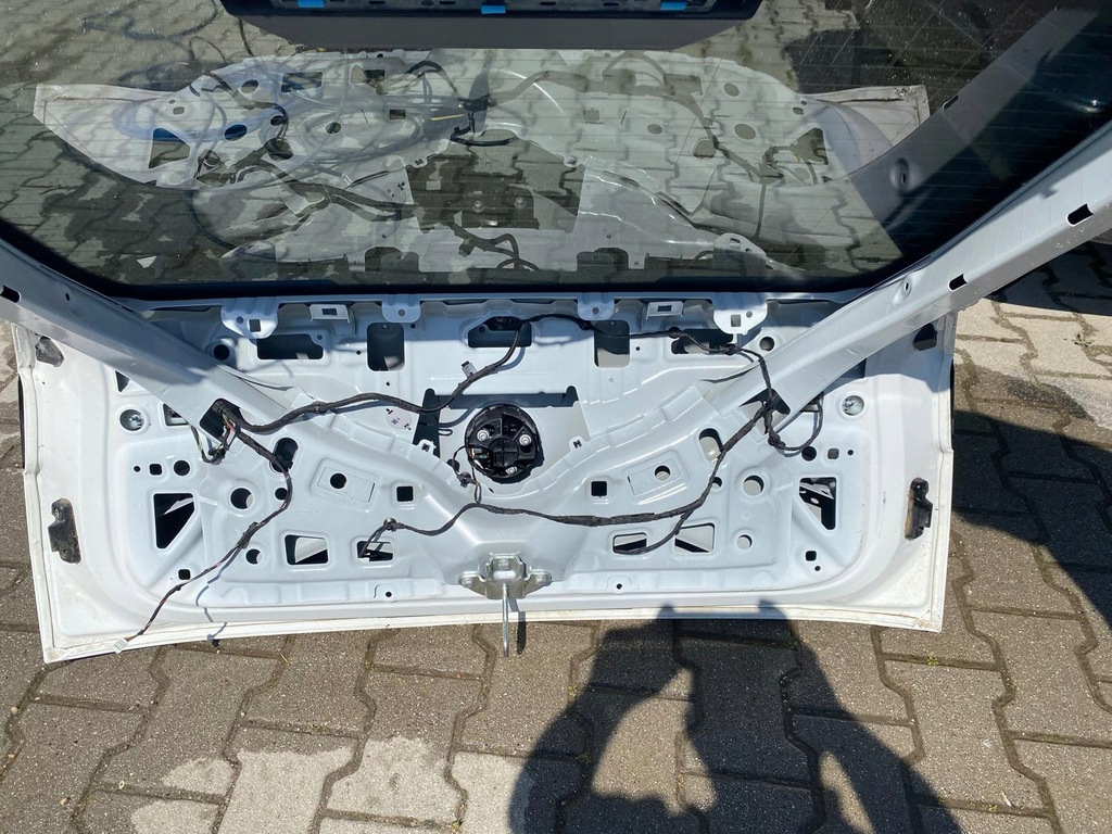 фото №6, Крышка багажника задняя лампа камера bmw x2 ix2 u10 демонтаж europa