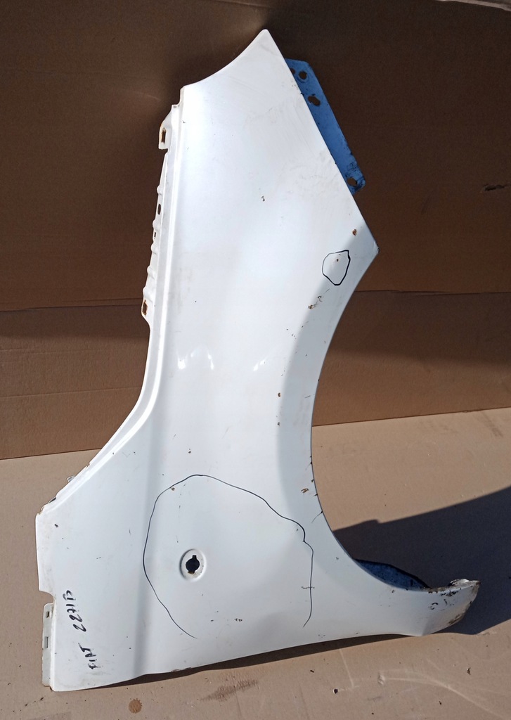 фото №1, Крила правий перед fiat 500