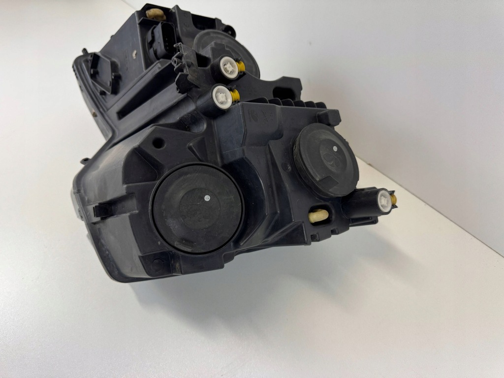 фото №13, Skoda karoq 57b 17- лампа фара правая перед 57b941016a