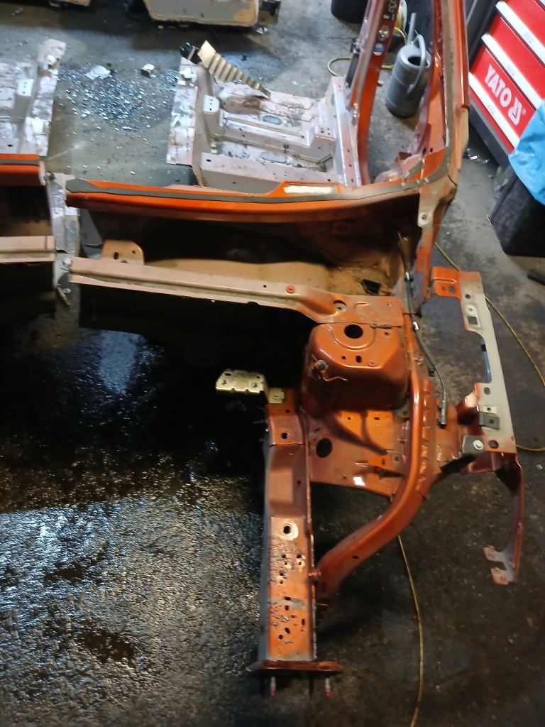 Купить Ford kuga mk3 четверть левое  перед лонжерон порог 4l