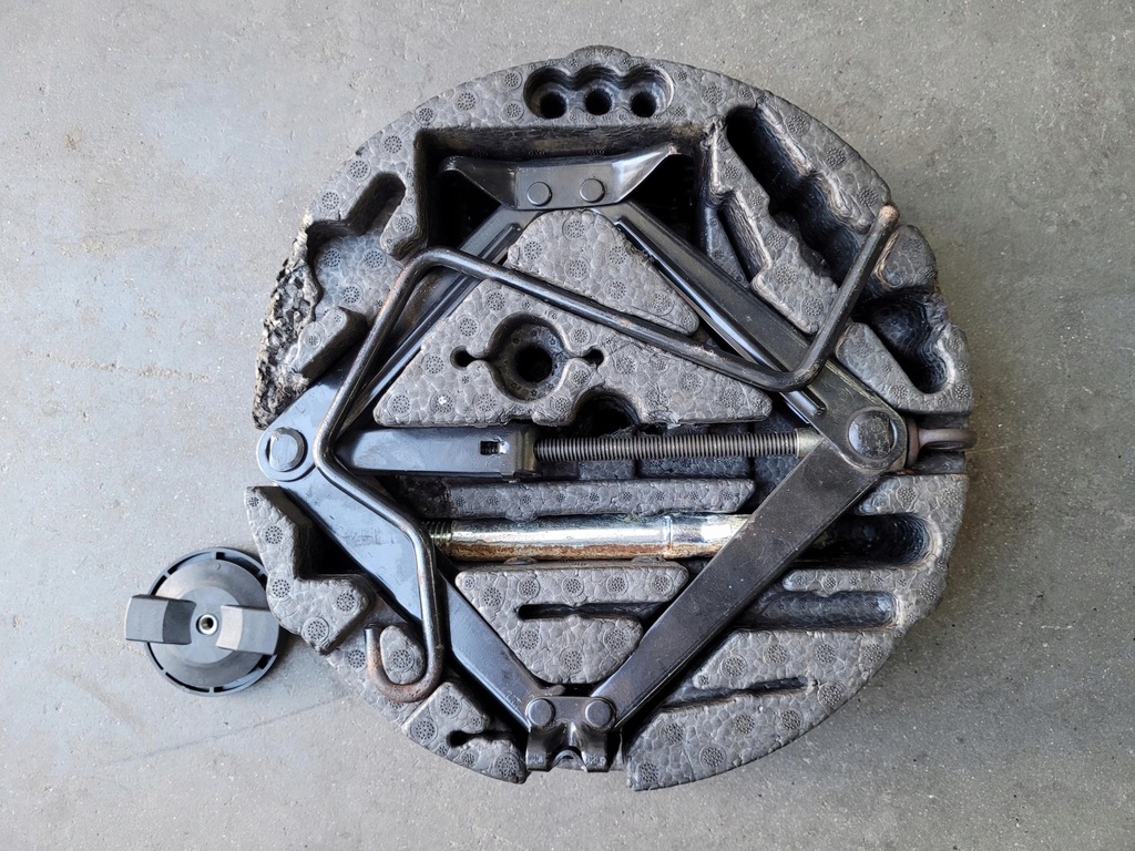 фото №1, Домкрат подъемник ушко набор пенополистирол opel insignia b