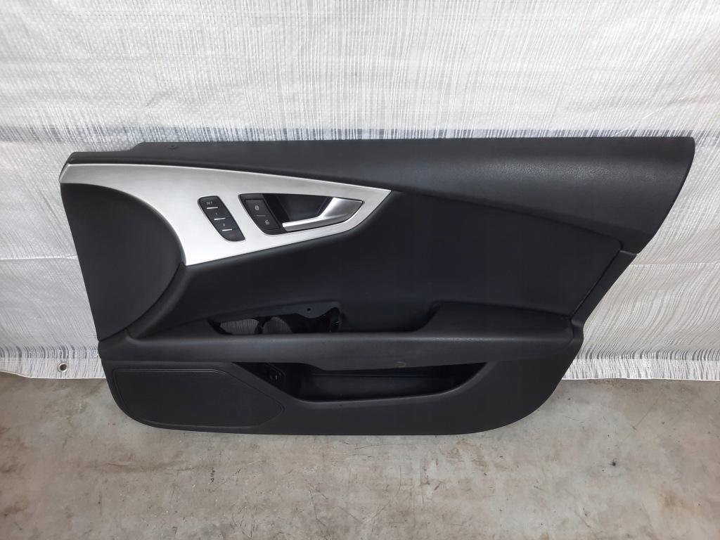 фото №1, Audi a7 оббивка обшивка двері правий перед шкіра