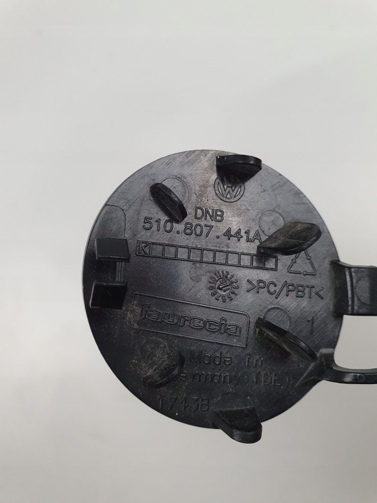 фото №7, Vw golf sportsvan 2014 - 2018 заглушка фаркоп буксировочный задняя 510807441a