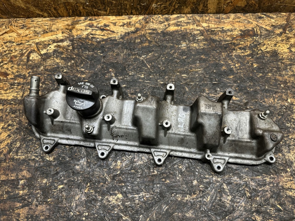 фото №1, Кришка клапанів corvette camaro escalade 6.2 l86