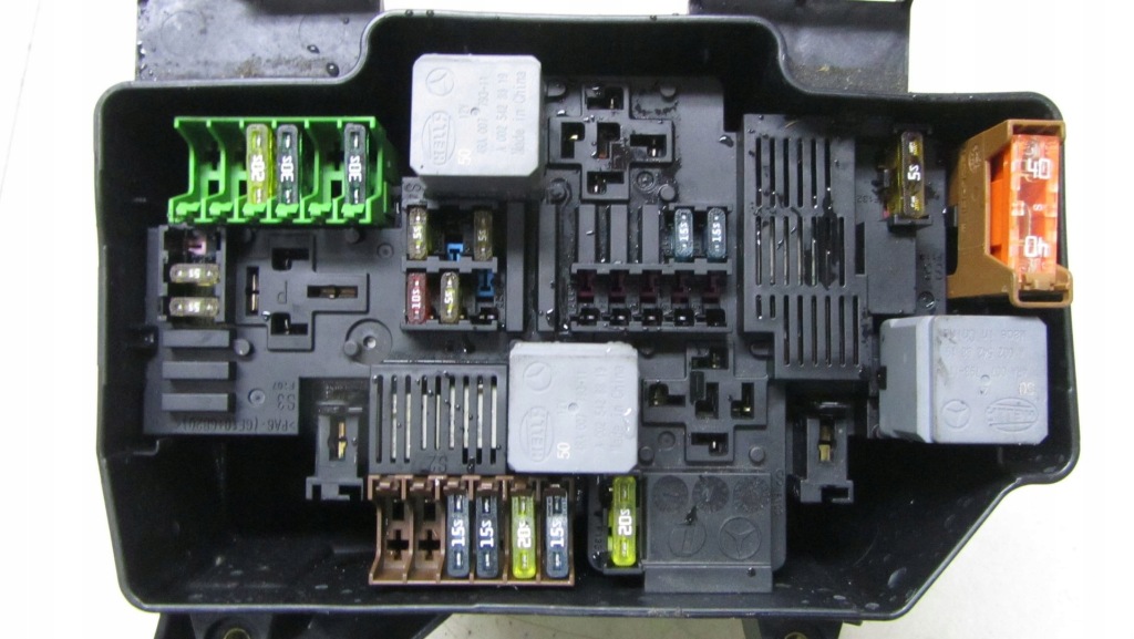 Купити Mercedes w213 2.0d коробка запобіжників 14-