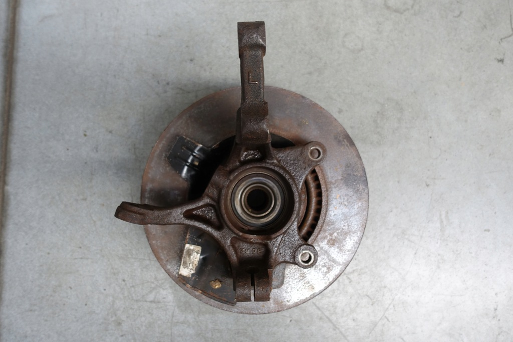 фото №1, Kia soul ii поворотний кулак ліва перед передня ступиця диск гальмівна 3ck2 оригінальний номер