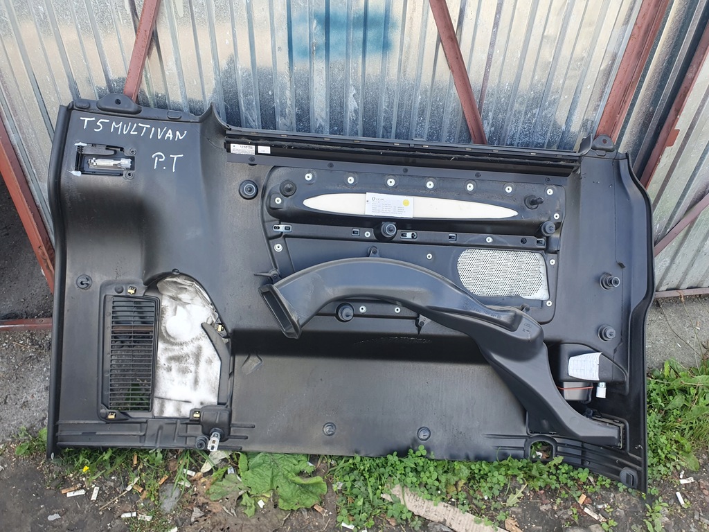 фото №5, Обшивка правый задняя шторка vw t5 multivan