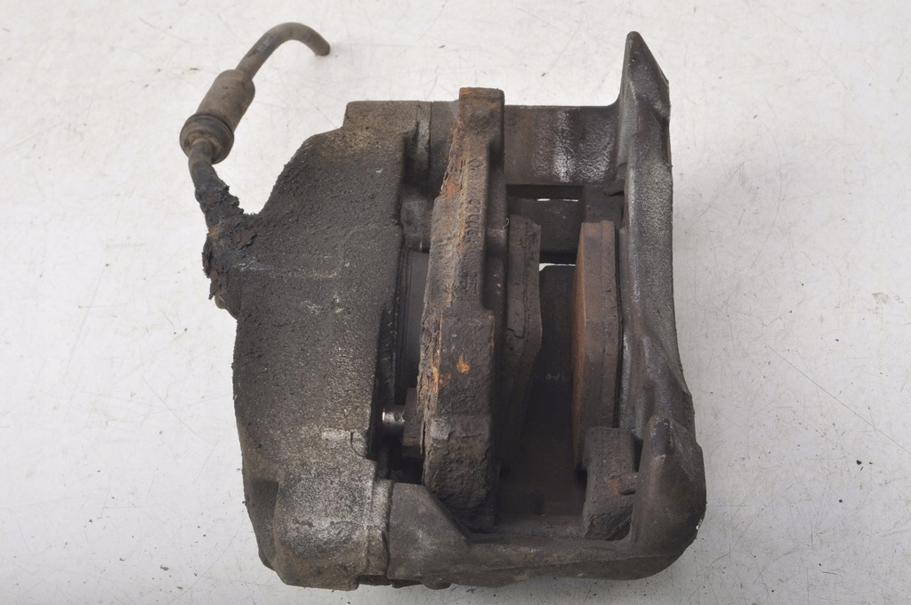 фото №7, Volvo s80 ii v70 iii суппорт тормозной правый перед 946