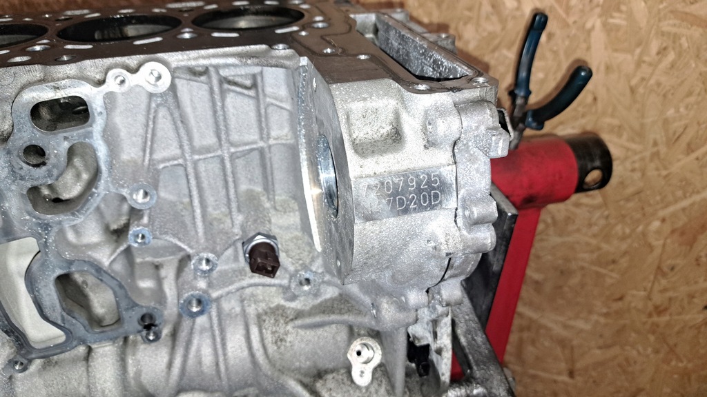 фото №6, Блок двигуна bmw n47d20d 218km