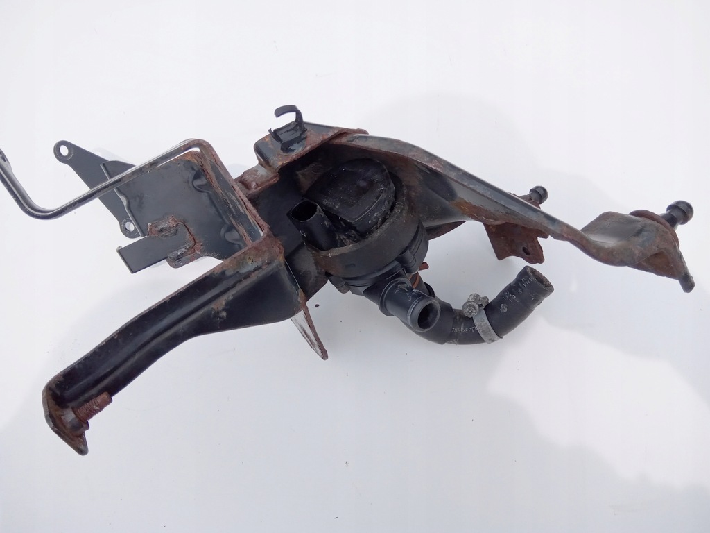 фото №4, Кронштейн кронштейн кронштейн насос infiniti qx50 ex30d qx70 fx30d 3.0d