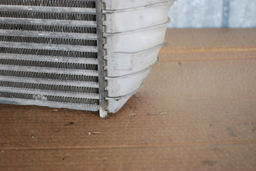 фото №10, Интеркулер audi tt 8n 1.8t 8n0145805d