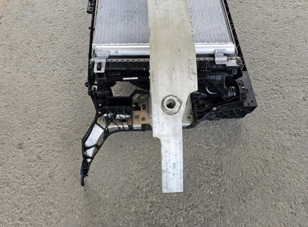 Купити Радіатор вентилятори ремінь передній підсилювач балка audi s6 c8 4k 2020-