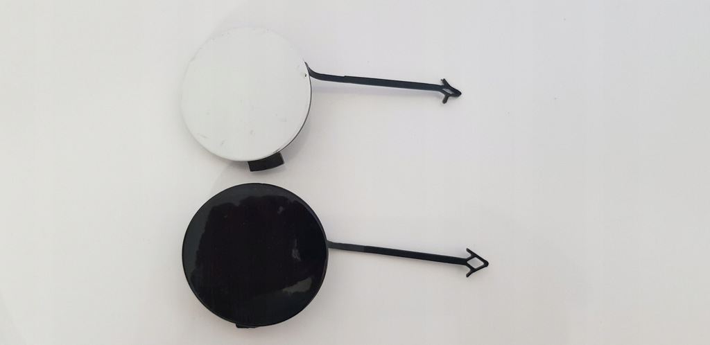 фото №1, Audi a4 8k5807441b заглушка бампера фаркоп задня