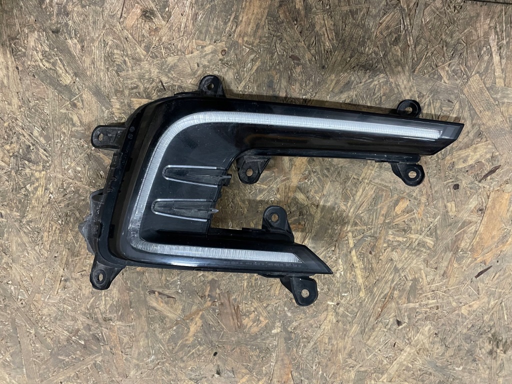 Купить Vw passat b8 противотуманная фара led drl левый хороший полный