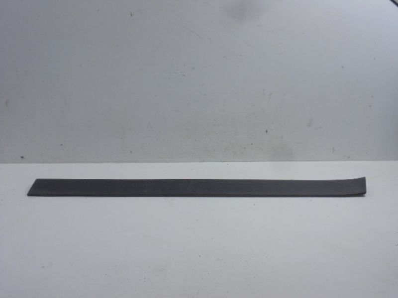 фото №1, Tribeca i b9 молдинг дверь перед правая 91112xa04a