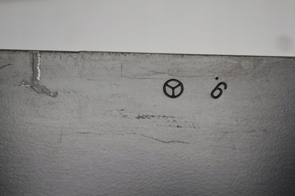 фото №8, Mercedes w124 край отвір кришки багажника задня góra