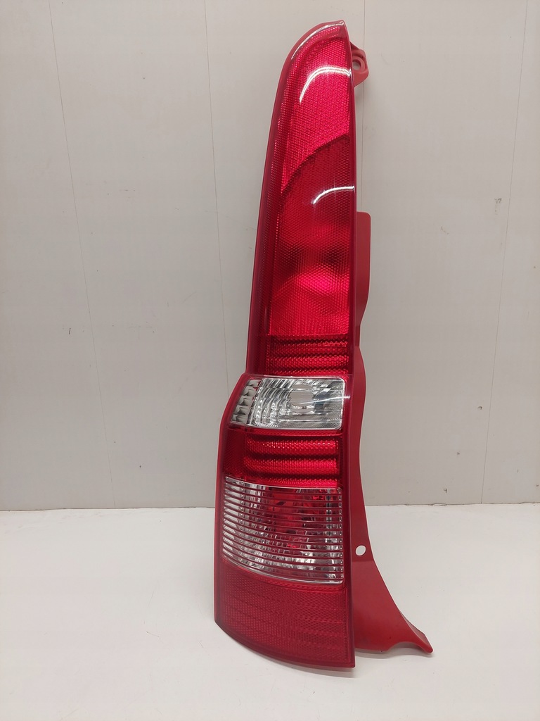 фото №1, Лампа левая задняя nowa fiat panda