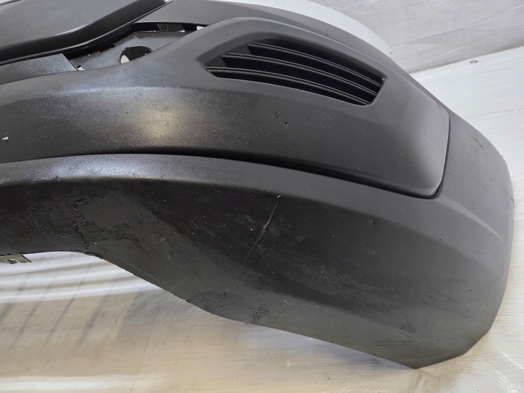 фото №11, Ford transit custom 2016- бампер перед bk21-17k819 код лакокрасочного покрытия 5b