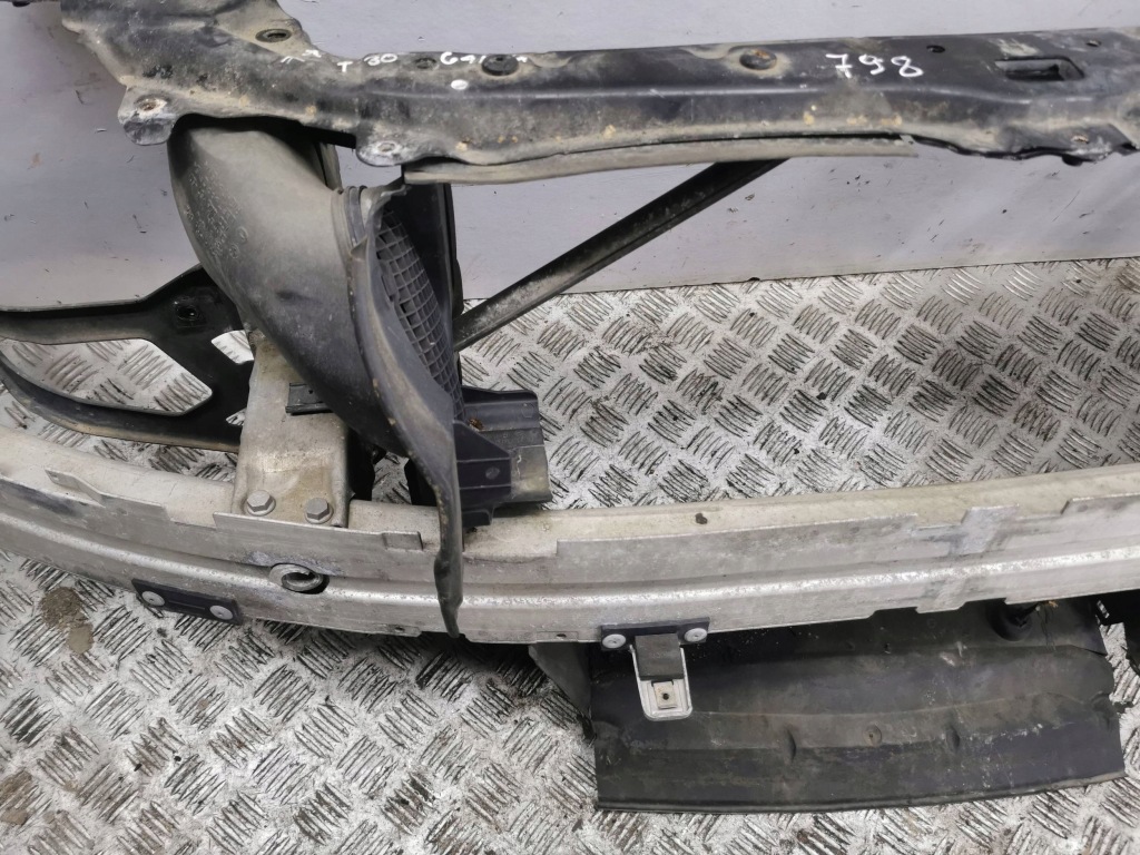 Bmw 5 e60 e61 2006 pas передний Недорого