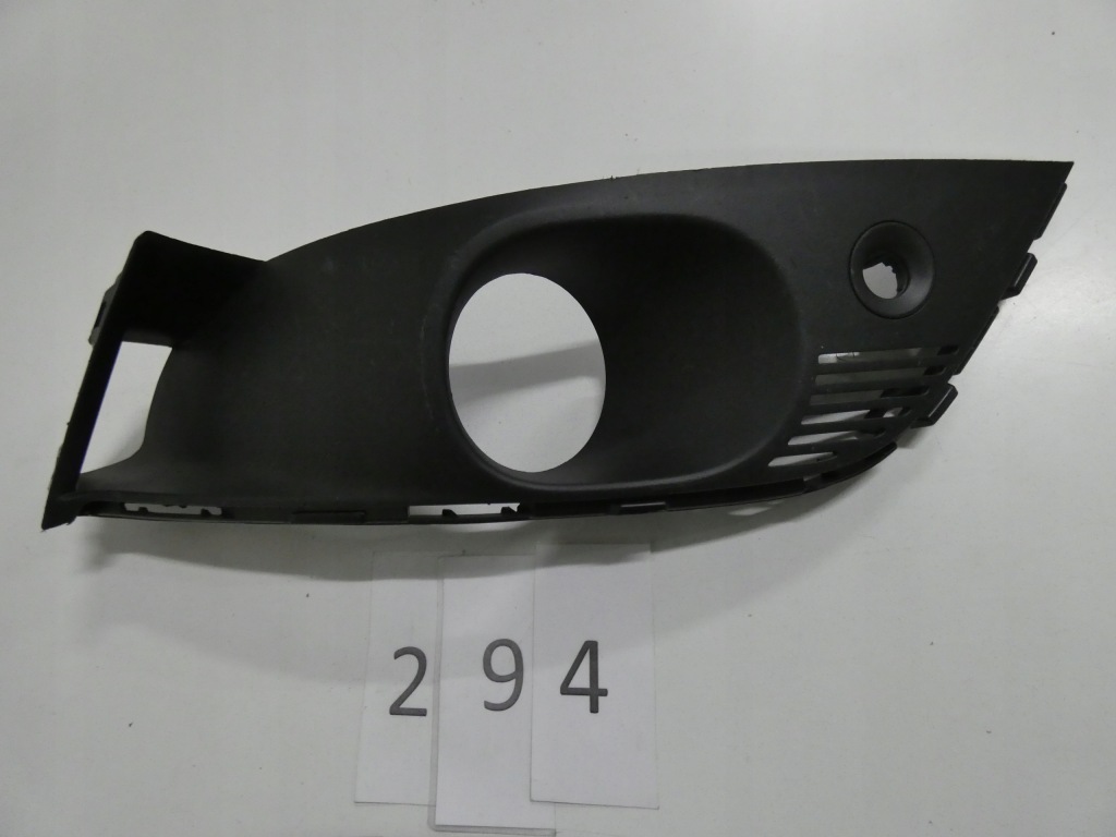 Купить Решётка бампера renault megane iv pdc правая 294.