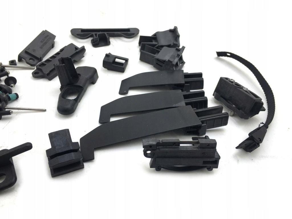 Fiat 500 правый  кабриолет  набор ремонтный крыша оригинальный номер 77365912 с Разборки