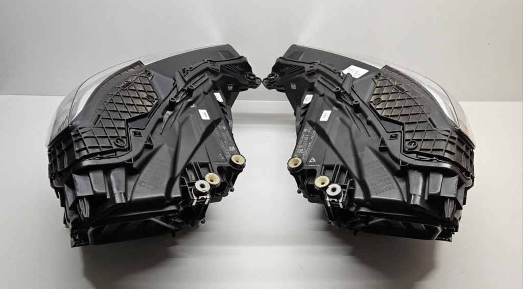 Audi q3 rsq3 83a matrix full led лівий правий фара фара Недорого