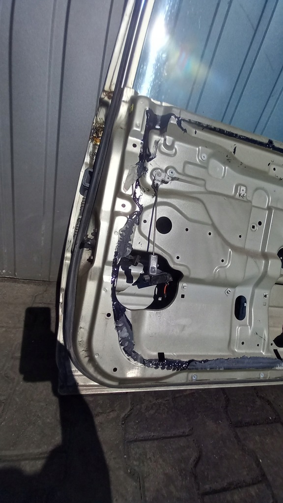 фото №4, Дверь правый задняя kia joice 01r