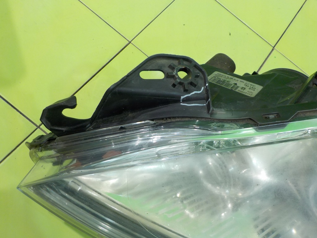 фото №6, Peugeot 5008 i 1.6 hdi 09r 5d лампа левая перед ксенон 9685473780