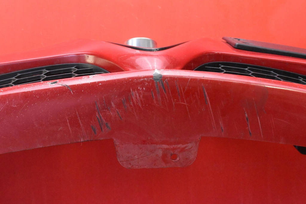 фото №8, Бампер перед передній червоний alfa romeo giulietta 10-16