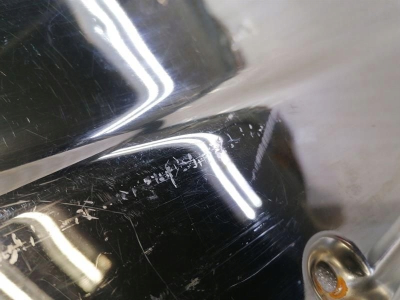 Rolls royce phantom mk7 порог багажника 7041105 молдинг багажника с Разборки