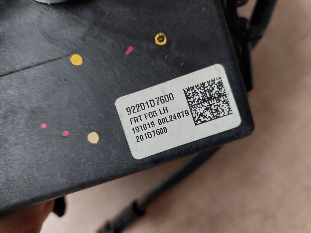 Фонарь  led - левая - противотуманная фара - hyundai tucson 3 - рестайлинг Киев