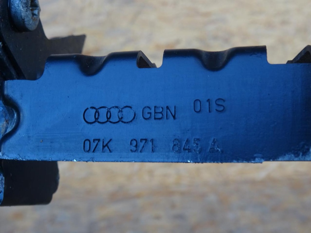 фото №7, Audi rs3 8p ttrs 8j rsq3 8u 2.5 tfsi cts cep кронштейн разъёмы 07k971845a