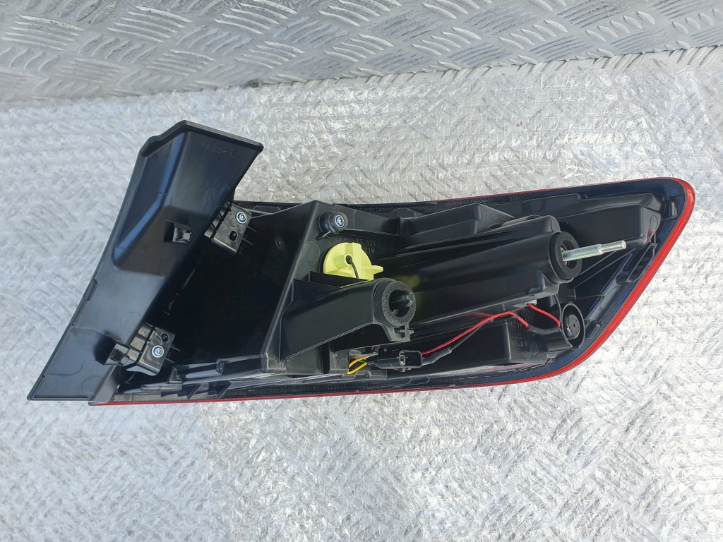 фото №4, Лампа лівий задня renault arkana 21-