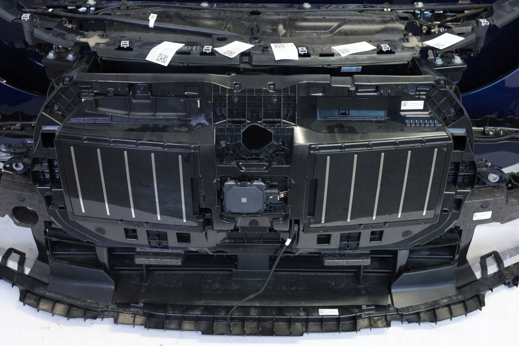 фото №7, Перед bmw g70 i7 капот бампер лампа крила c3z