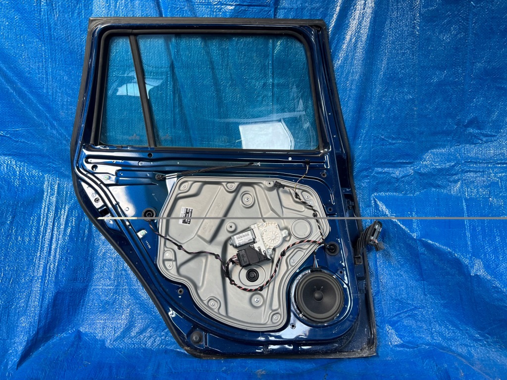 фото №4, Skoda octavia ii левая задние дверь