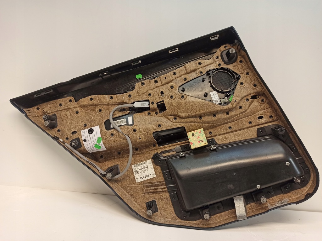 фото №4, Bmw f07 обшивка оббивка двері правий задня