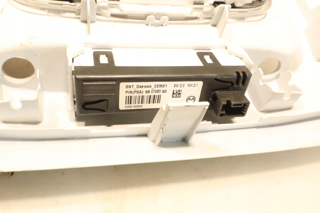 фото №8, Освітлення кабіни перед peugeot 308 ii