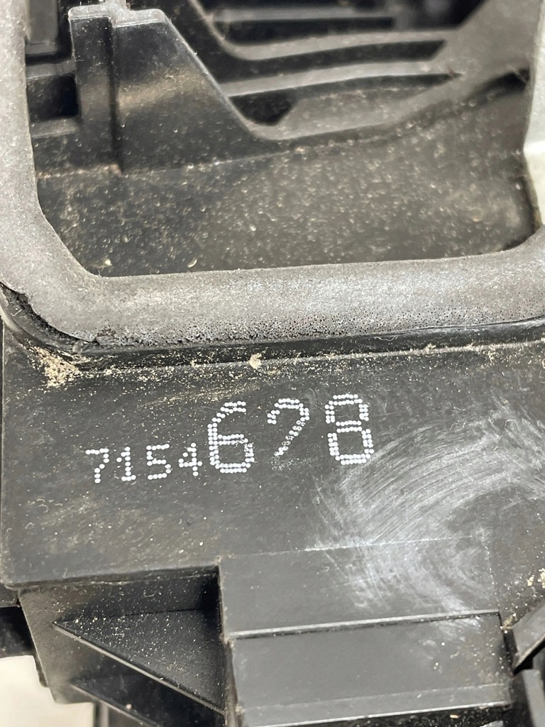 фото №6, Bmw 1 e81 e87 2004 перед сторона правая замок дверь передних