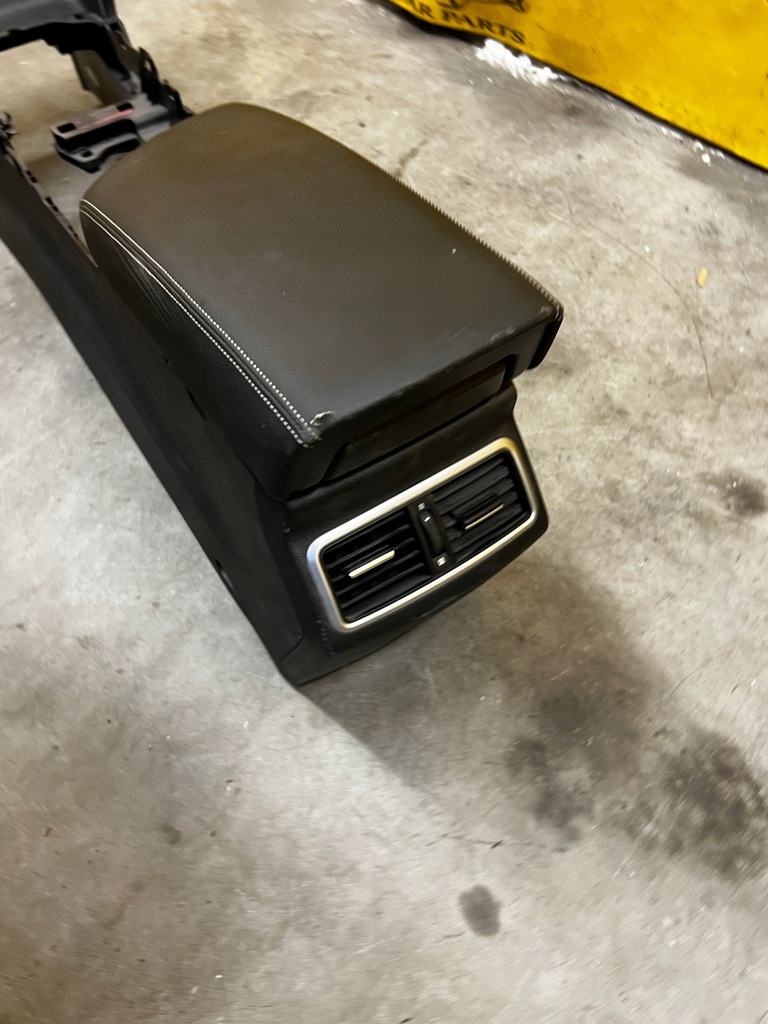 фото №10, Туннель средний подлокотник renault megane iv