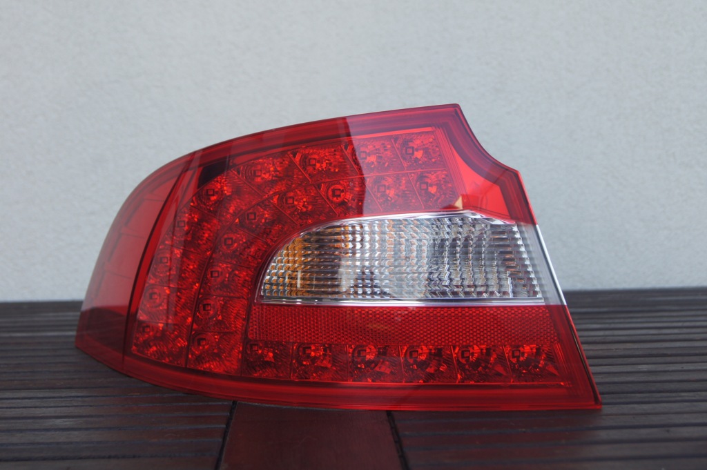 фото №1, Лампа skoda superb ii sedan led левая задняя 2011-2013
