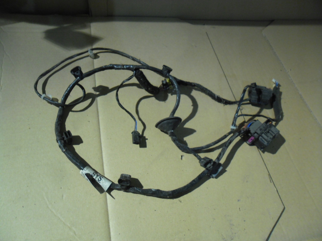 Купити Електропроводка двері правий перед opel zafira b 13158708