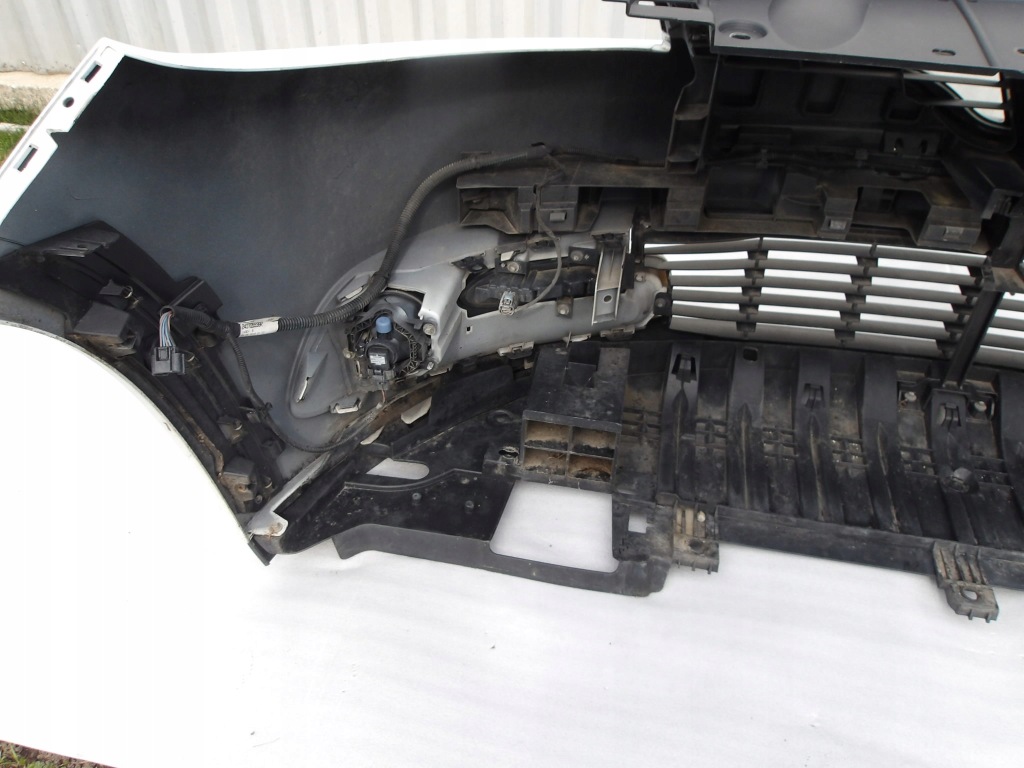 Scenic 3 рестайлинг  po рестайлинг 12-16r. бампер перед передний демонтаж dv369 в Украине