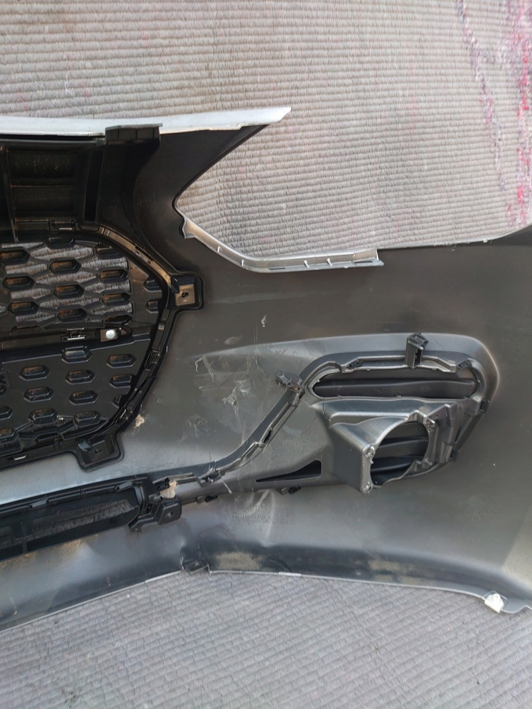 Купить Suzuki swift mk8 lift 19- бампер передний перед решётка радиатора решётка