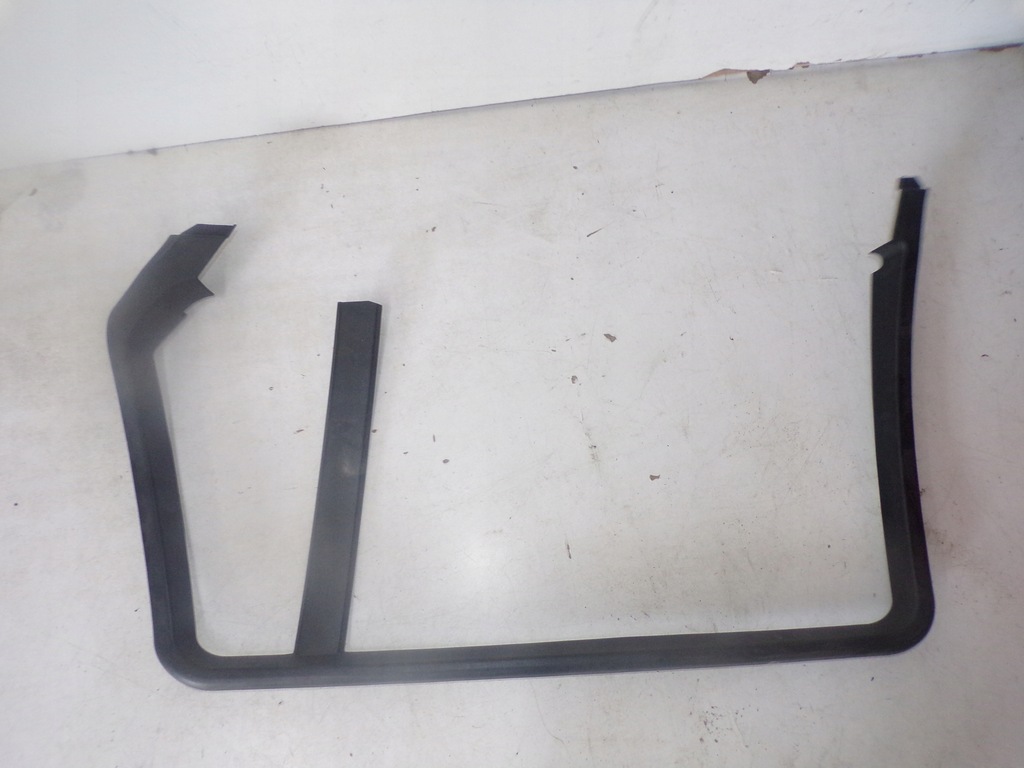 фото №1, Рамка защита дверь правый/левый задняя bmw e61