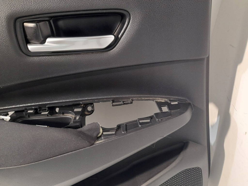 фото №7, Toyota corolla e210 e21 обшивка дверь задний левый kombi 67614-02700 et114