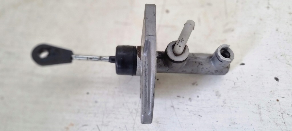 фото №1, Kia sorento ii 2.2 crdi помпа сцепления